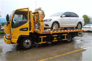 北塔区附近拖车救援24小时服务热线